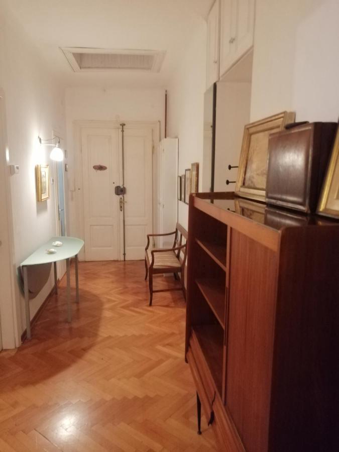 Apartment Kandler - Spacious And Confortable トリエステ エクステリア 写真