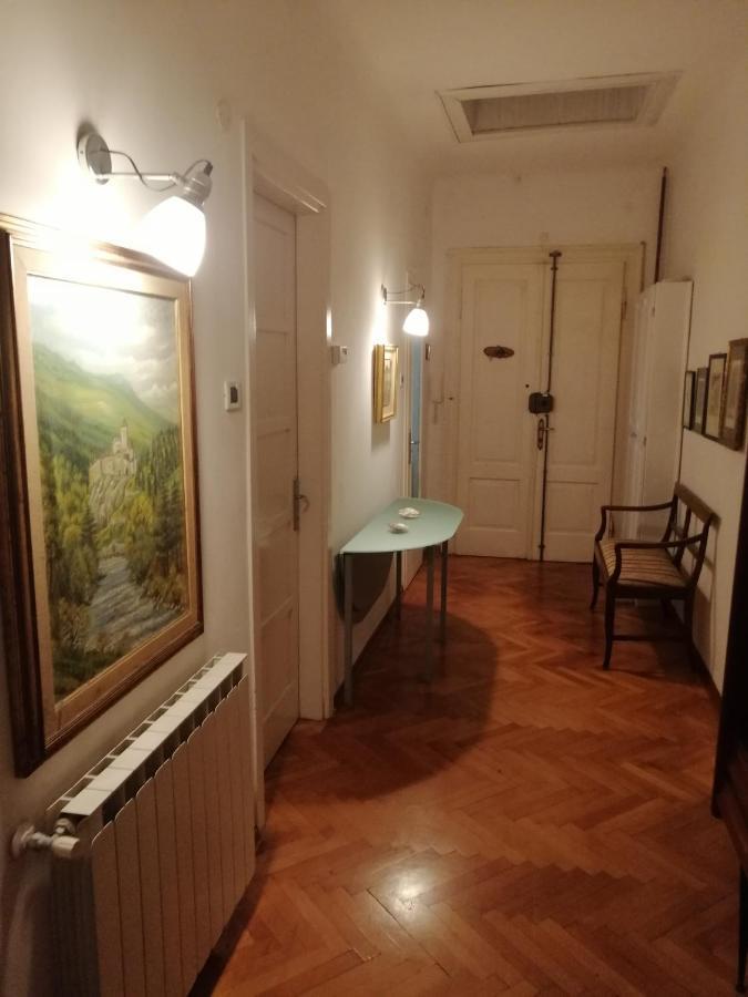 Apartment Kandler - Spacious And Confortable トリエステ エクステリア 写真