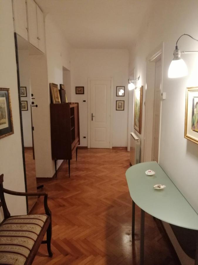 Apartment Kandler - Spacious And Confortable トリエステ エクステリア 写真